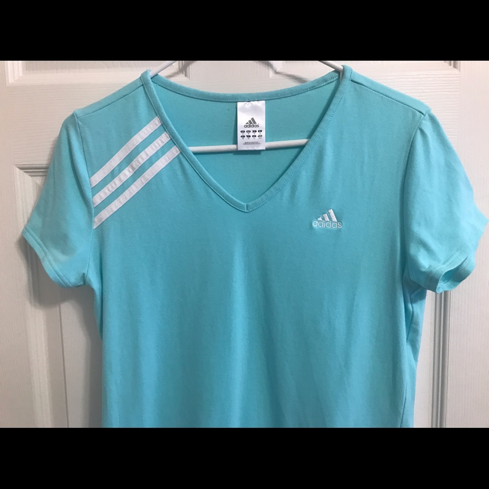 Adidas V-Neck Activewear Top Blue White Size Medium Athletic Performance Tee - Picture 4 of 8